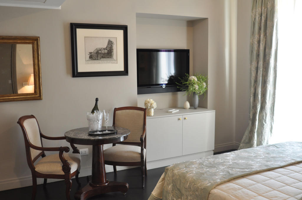 La Scelta Di Goethe - Luxury Suites Roma Oda fotoğraf